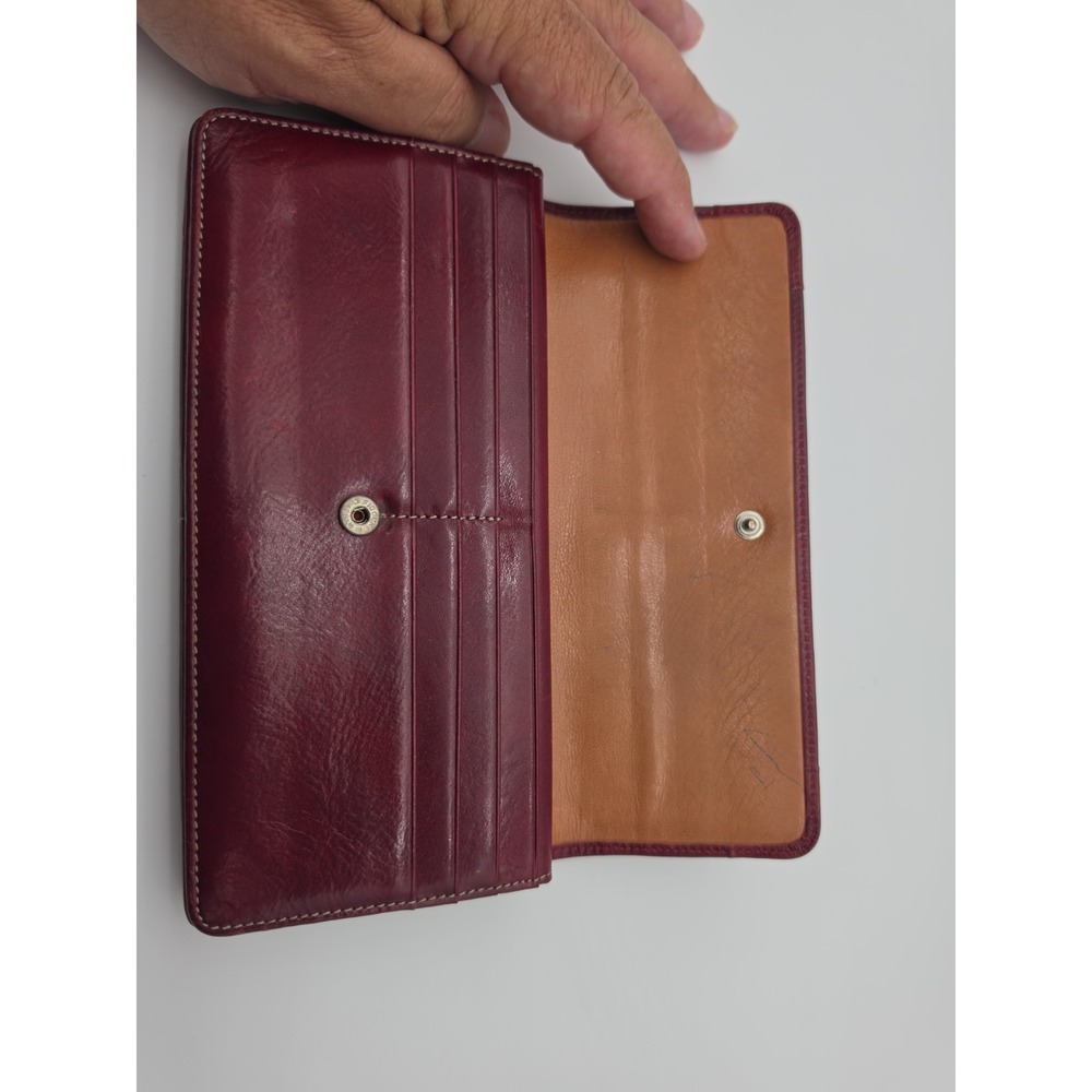 Tusk Leather Women's Wallet - Picture 7 of 10